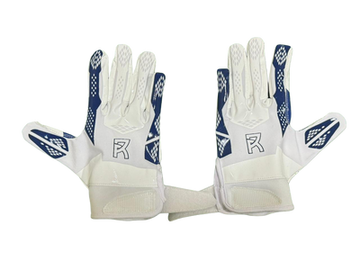 Reyrr ELITE Nordic Edition football Hansker med Vapor-Stick Grip Technology, pustende design og sikre håndleddsstropper for ytelse i all slags vær.