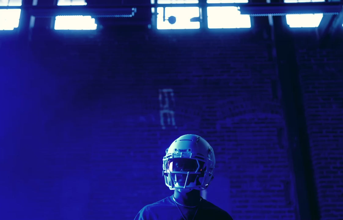 Last inn video: Schutt F7 2.0