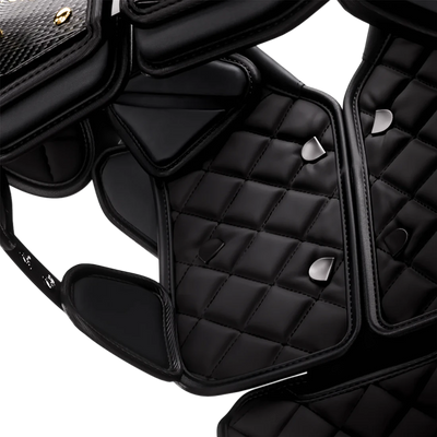 Vicis ARC_V1 Varsity All Purpose - Premium Skulderbeskyttere fra Vicis – Kjøp nå hos Reyrr Athletics