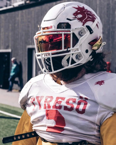 Reyrr Revo Inferno – Premium Visir fra Reyrr Athletics – Kjøp nå hos Reyrr Athletics